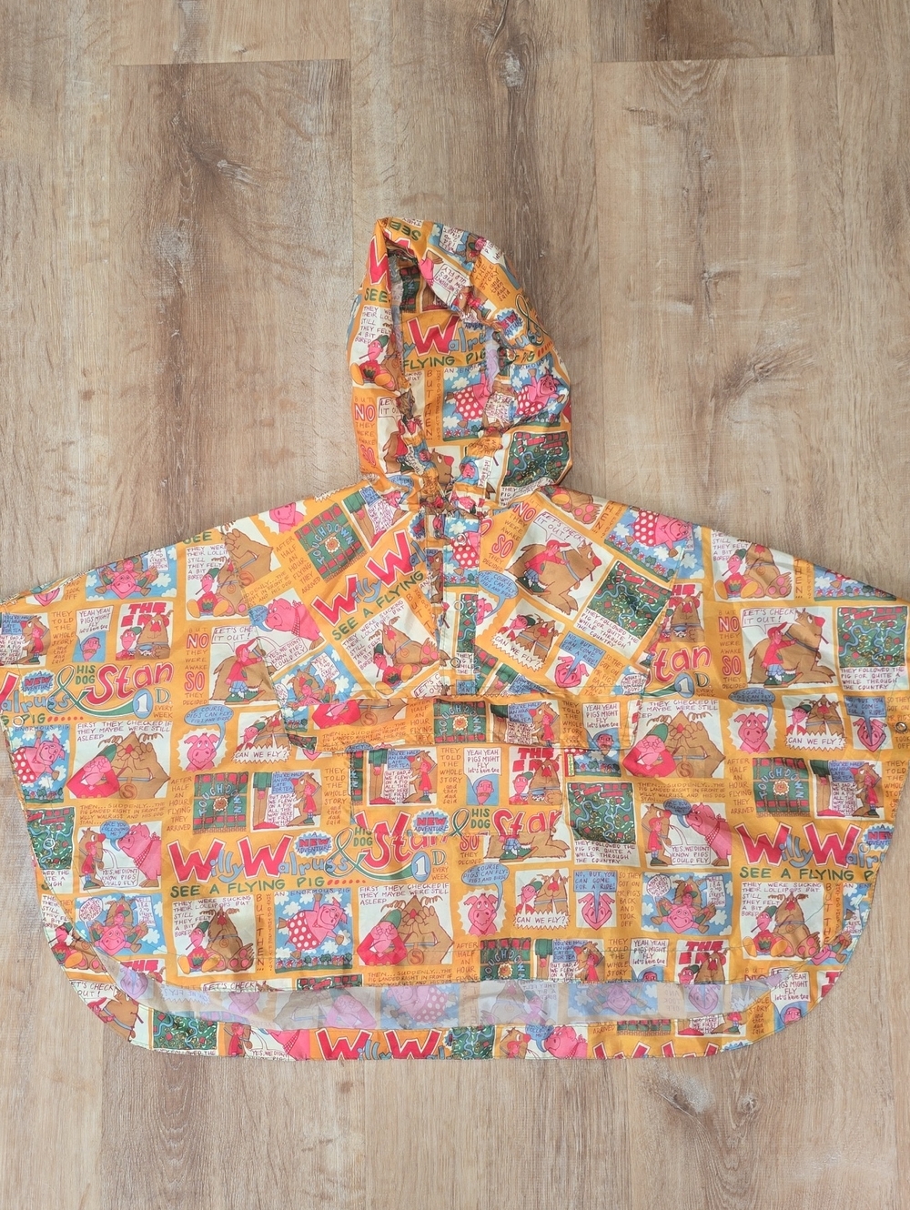 Vtg 80s OILILY Kids Comic Print Hooded Poncho Rain Cape Size 92 98 Toddler 3T 4T